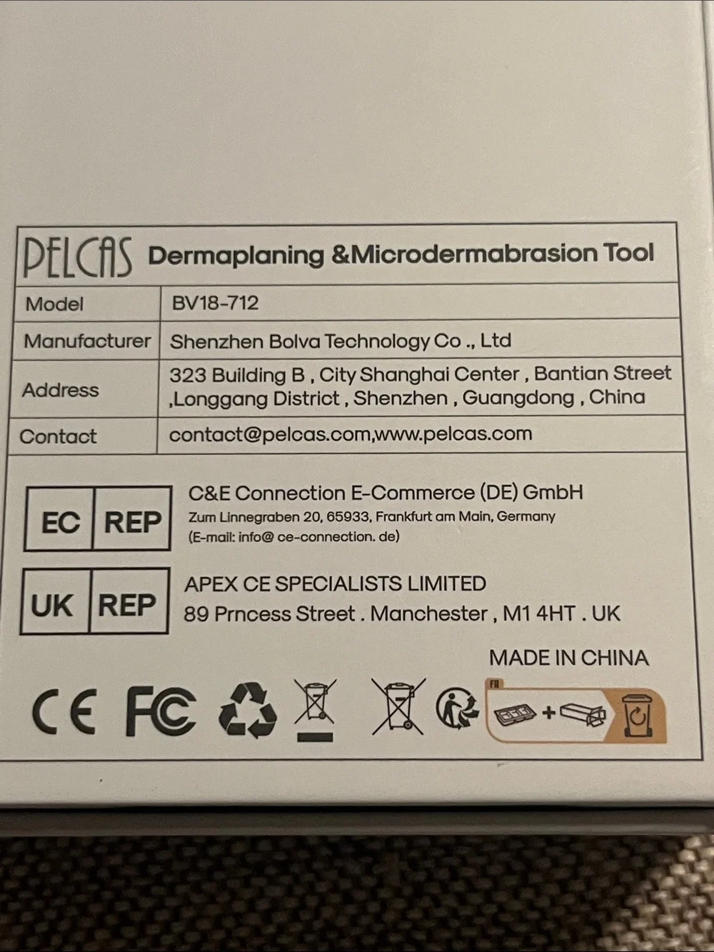 Pelcas Mini Dermaplaning Tool Facial Exfoliation & Hair Removal